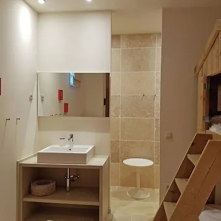 아파트 Apartment In Mandourelle Near La Franqui Beach, Cleaning Included Villeseque-des-Corbieres