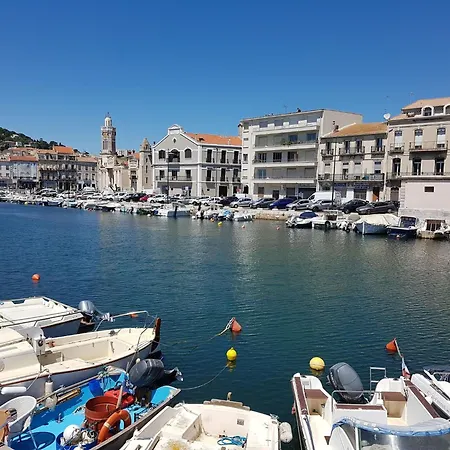 Apartment In Mandourelle Near La Franqui Beach, Cleaning Included 公寓 Villeseque-des-Corbieres