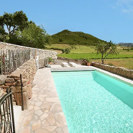Apartment In Mandourelle Near La Franqui Beach, Cleaning Included 公寓