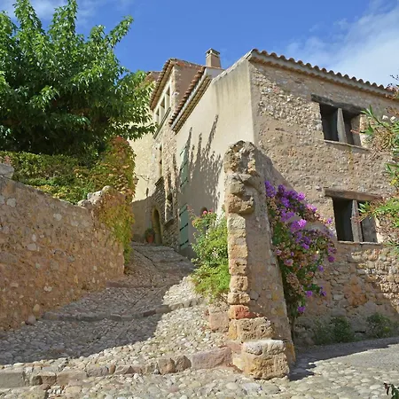 아파트 Apartment In Mandourelle Near La Franqui Beach, Cleaning Included